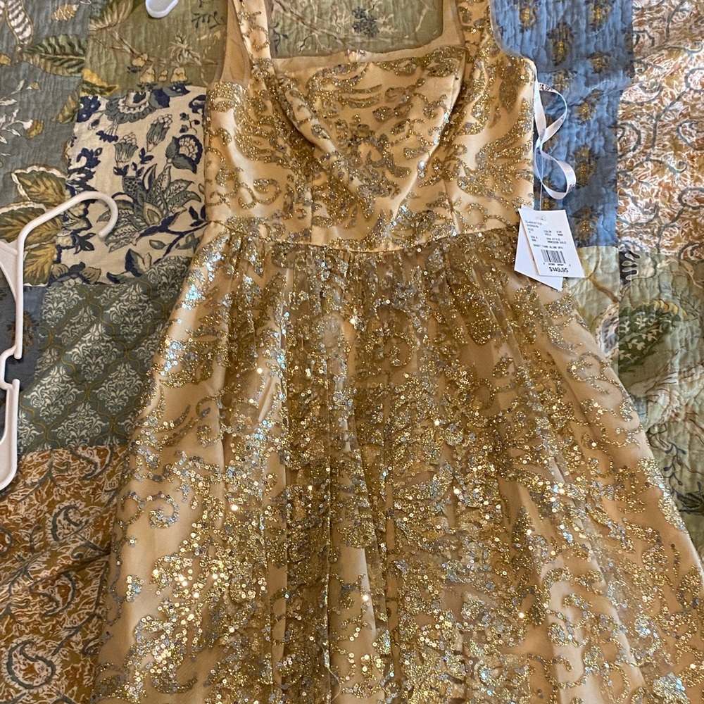Elegant Gold Ladies Formal Dress